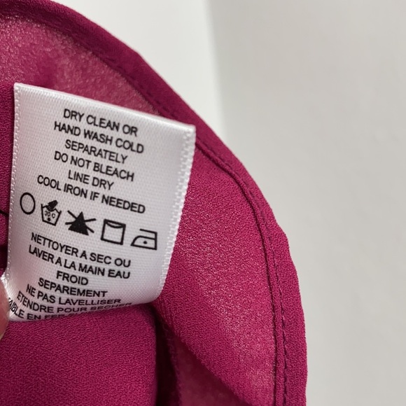 Pleione Magenta Flowy Blouse w/ Stretch Small - Picture 8 of 10